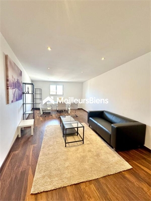 appartement a renover à la vente -   83120  SAINTE MAXIME, surface 109 m2 vente appartement a renover - UBI466458008